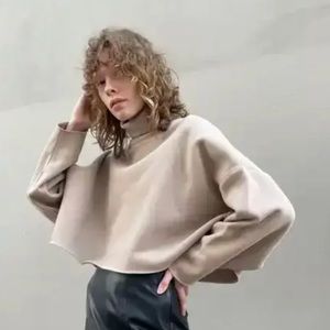 Oak + Fort Crop Sweatshirt